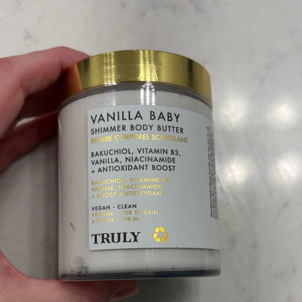 TRULY Vanilla Baby Shimmer Body Butter